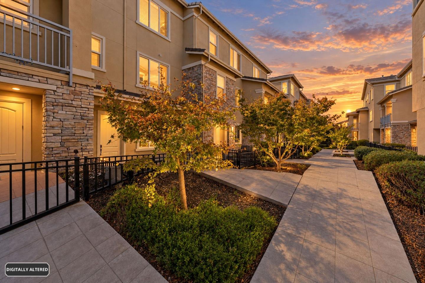 5978 Larkstone LOOP