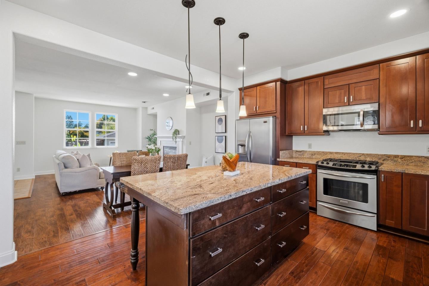 252 Cardiff PL, SantaCruz, CA 95060, Photo 7