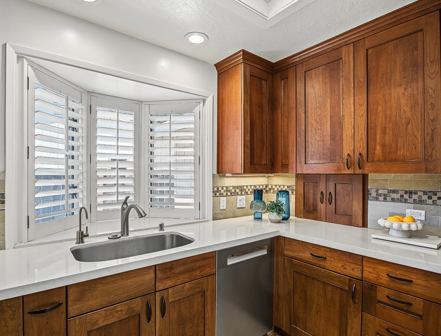 20658 Shelly DR, Cupertino, CA 95014, Photo 5