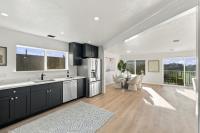 276 Gold Mine Dr, San Francisco — 5