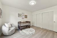 276 Gold Mine Dr, San Francisco — 52