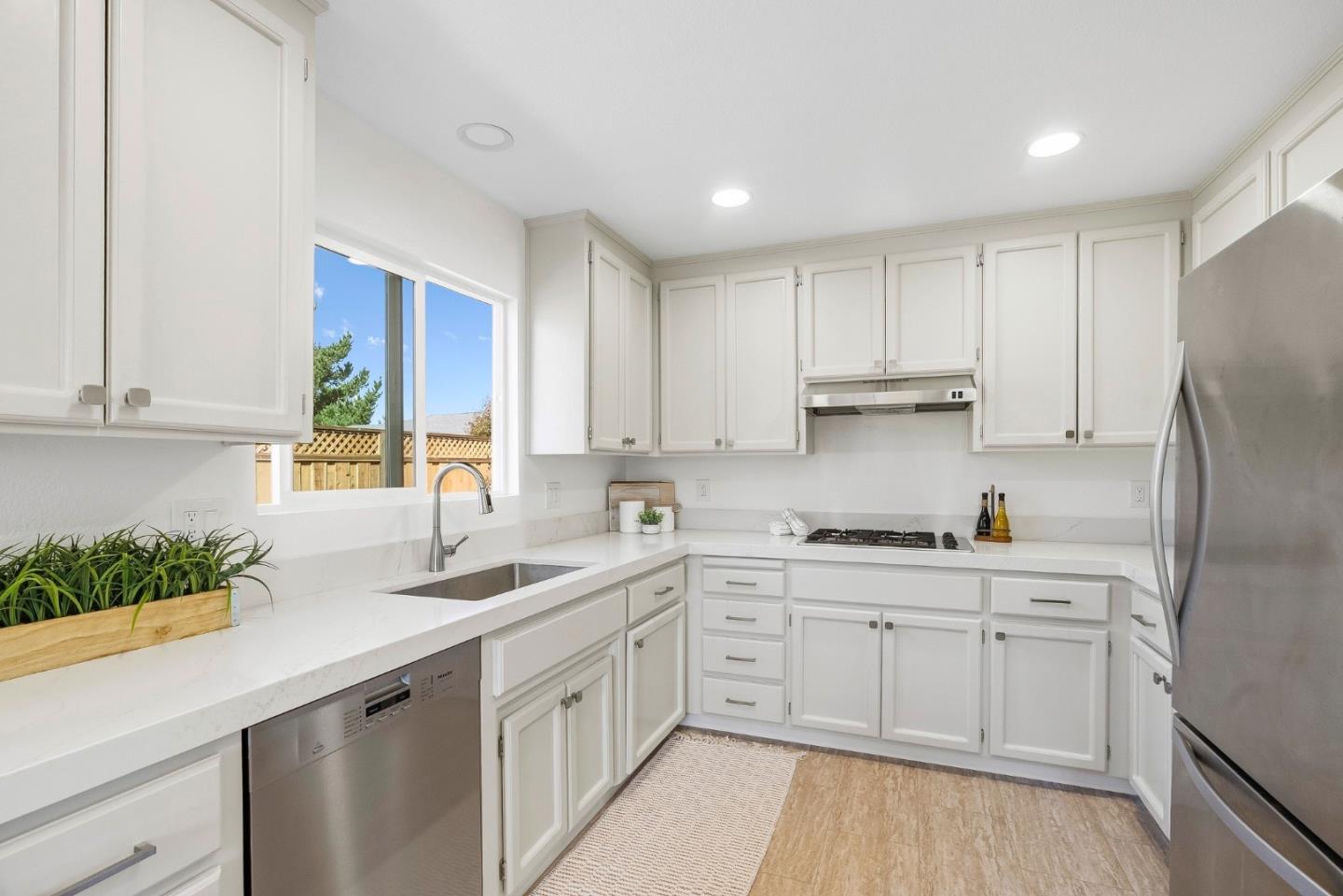 1839 Silvana LN, SantaCruz, CA 95062, Photo 7