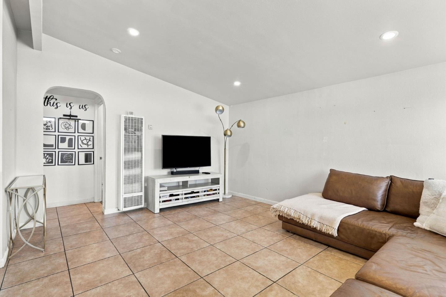 27751 Orlando Ave, Hayward, CA 94545 photo 5