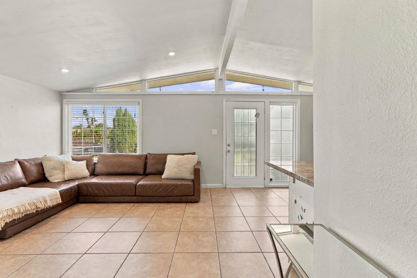 27751 Orlando Ave, Hayward, CA 94545 photo 6