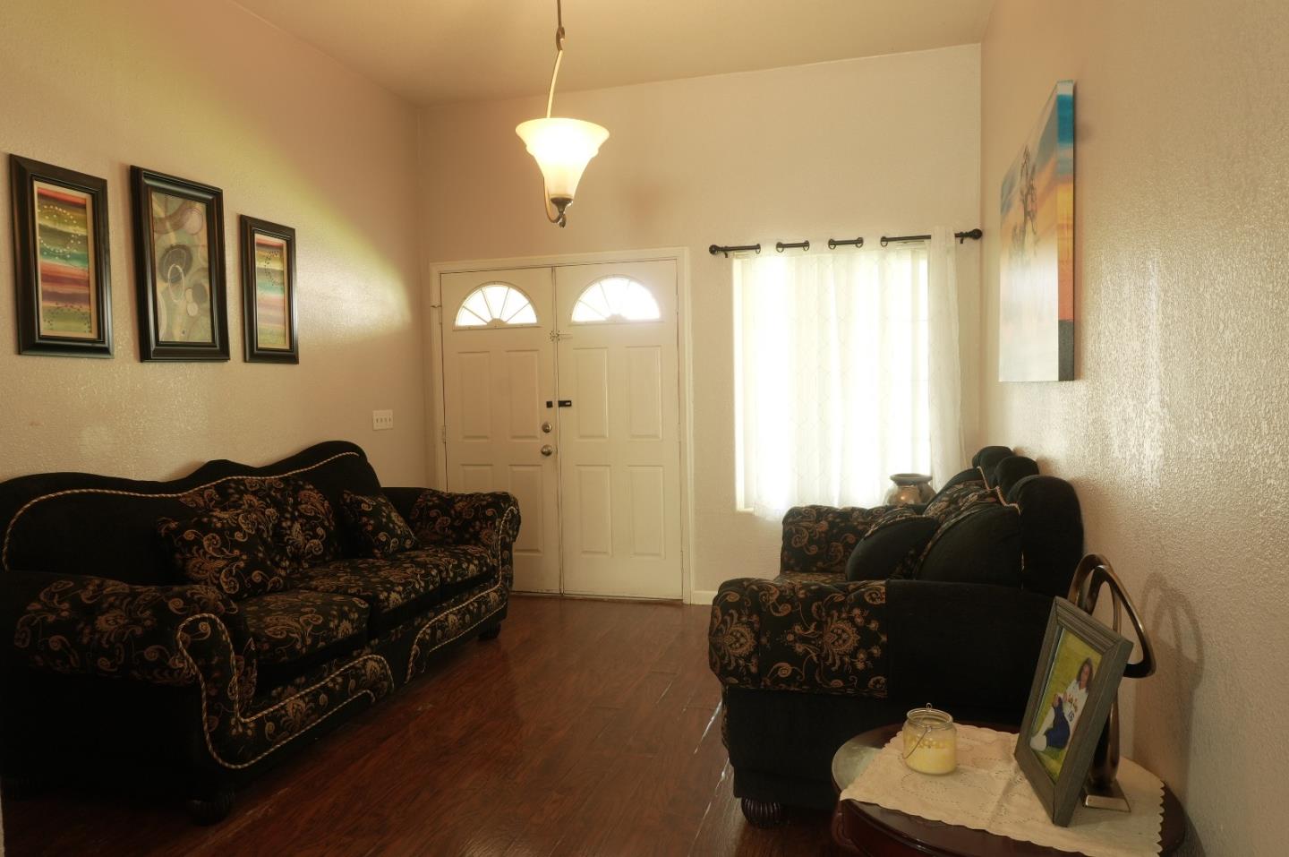 2108 N Apple Ave, Rialto, CA 92377 photo 17