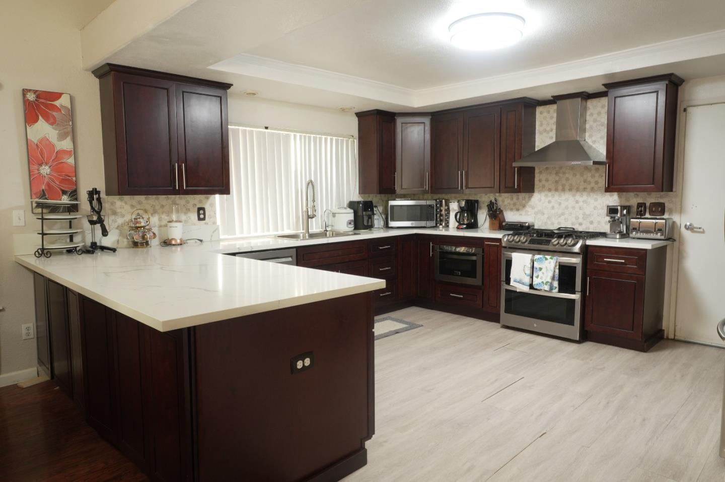 2108 N Apple Ave, Rialto, CA 92377 photo 4