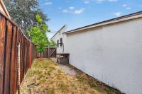915 E Julian St, San Jose — 24