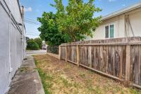 915 E Julian St, San Jose — 31