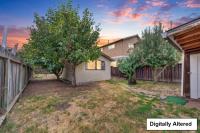 915 E Julian St, San Jose — 44