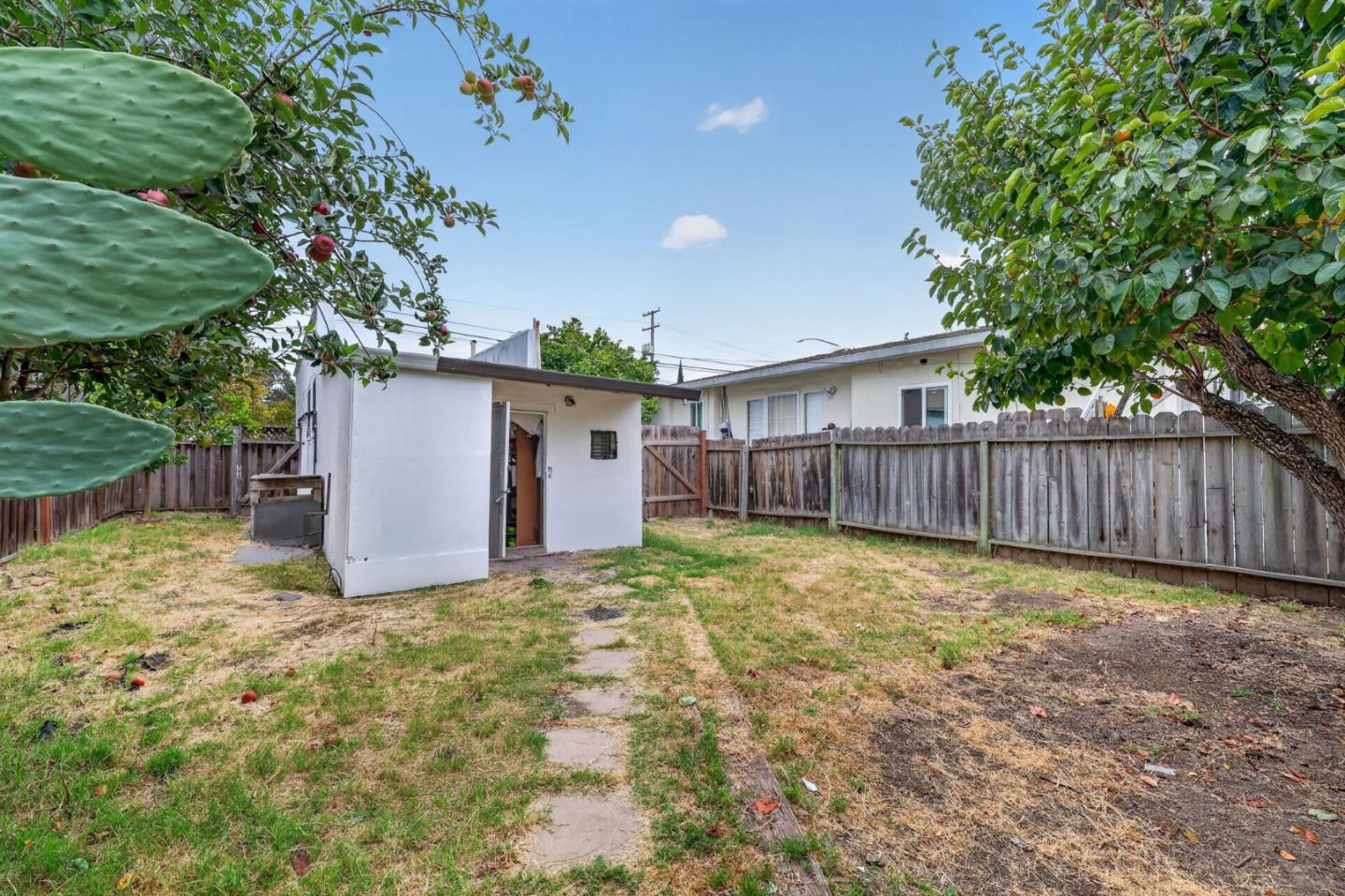 915 E Julian St, SanJose, CA 95112, Photo 6
