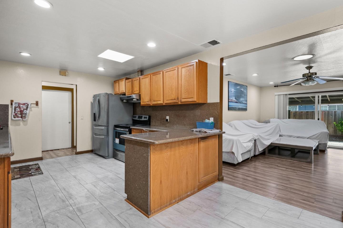 123 Wendy Ct, Union City, CA 94587 photo 5