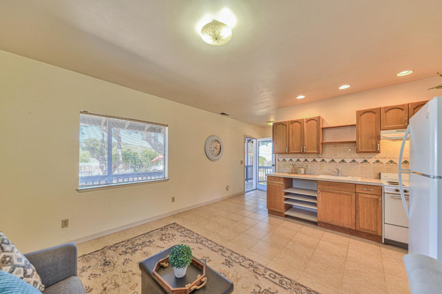 394 Mesa Rd, Monterey County, CA 93908 photo 42