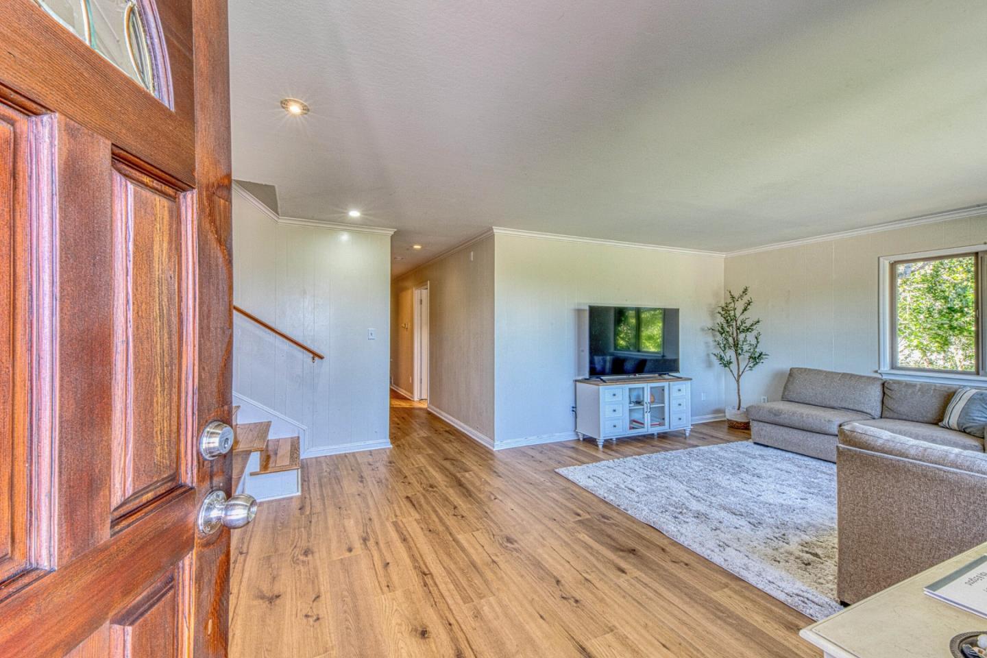 394 Mesa Rd, Monterey County, CA 93908 photo 9