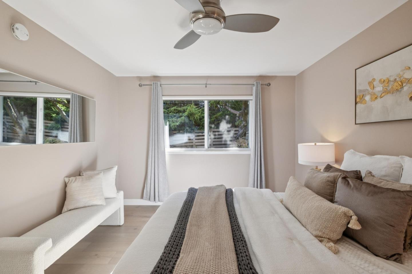 Photo 34