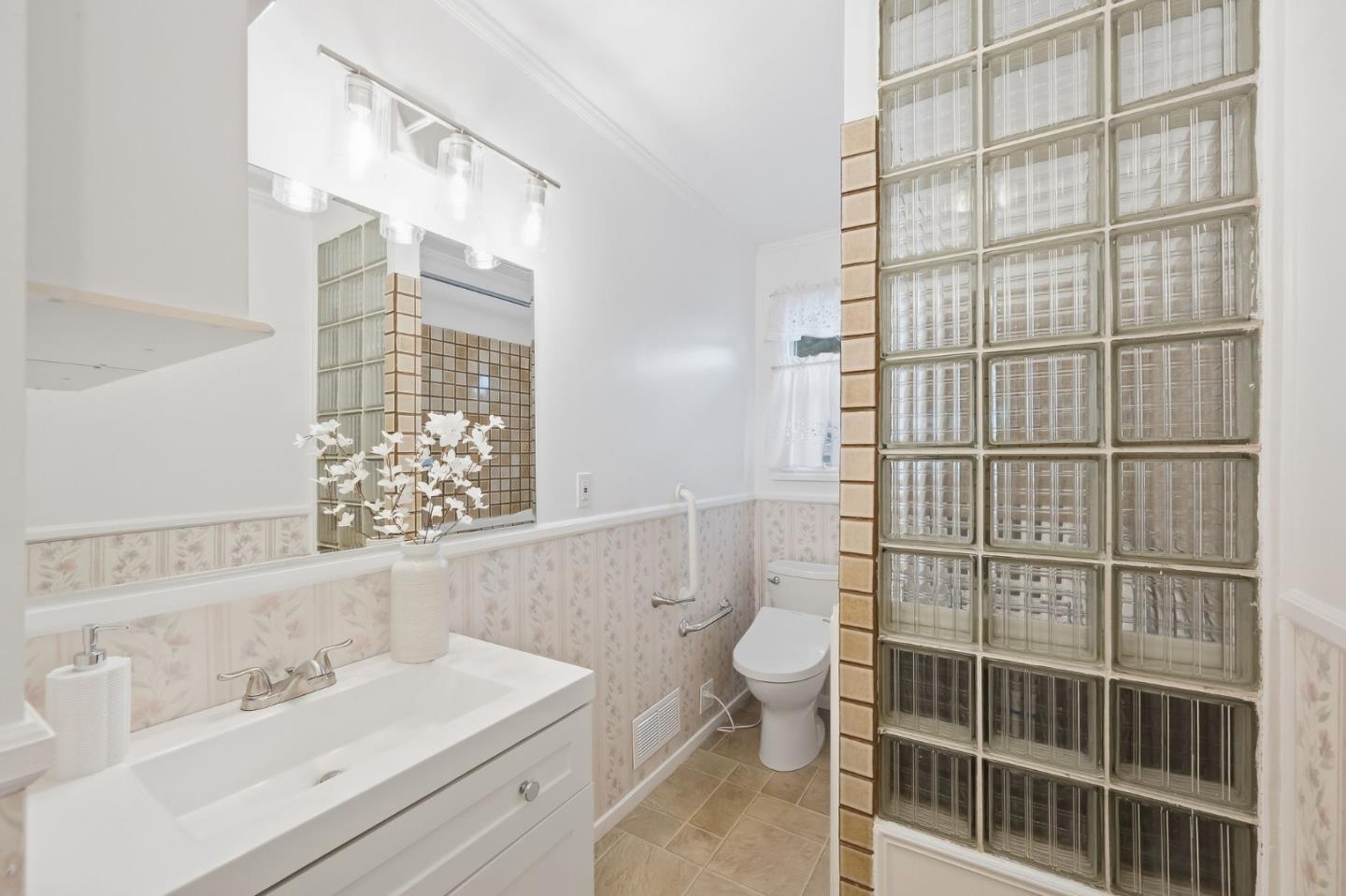 2425 Alameda De Las Pulgas, SanMateo, CA 94403, Photo 6