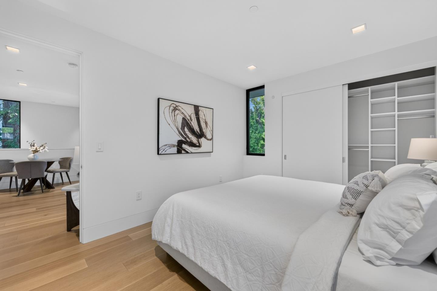 Photo 66