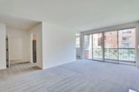 130 E San Fernando St #407, San Jose — 4