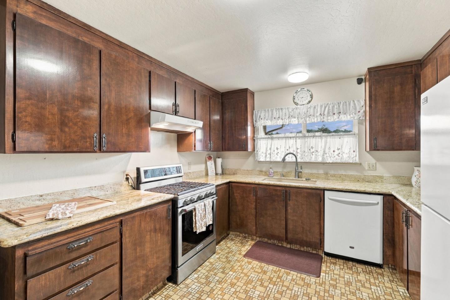 3763 Hilltop CT, Soquel, CA 95073, Photo 6