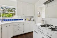 1385 Snow St, Mountain View — 12