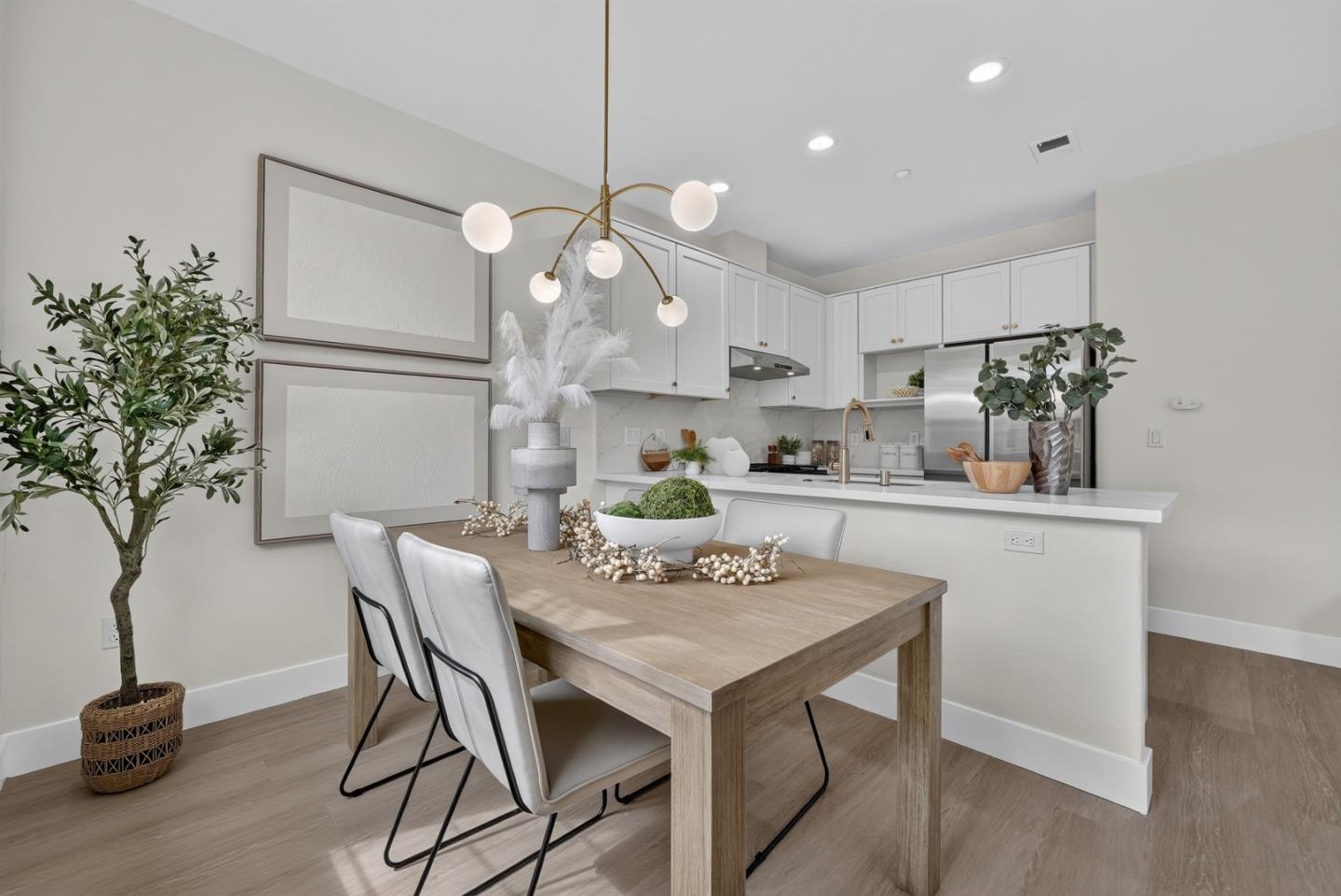 1911 Vida Ct, MountainView, CA 94043, Photo 6