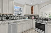 715 Hudson St, Redwood City — 11