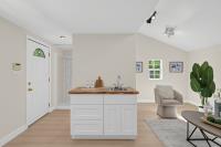 715 Hudson St, Redwood City — 23