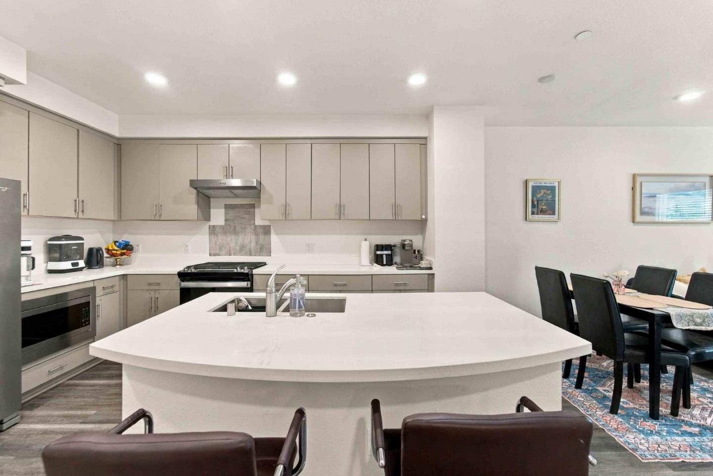 1853 Almaden Rd 103, SanJose, CA 95125, Photo 3