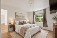 555 10th St #102, Oakland — 22