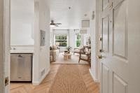 555 10th St #102, Oakland — 8