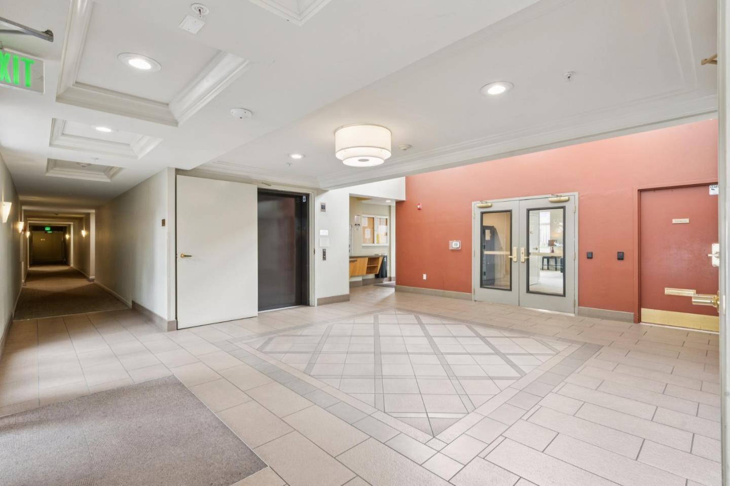 555 10th St 102, Oakland, CA 94607, Photo 7