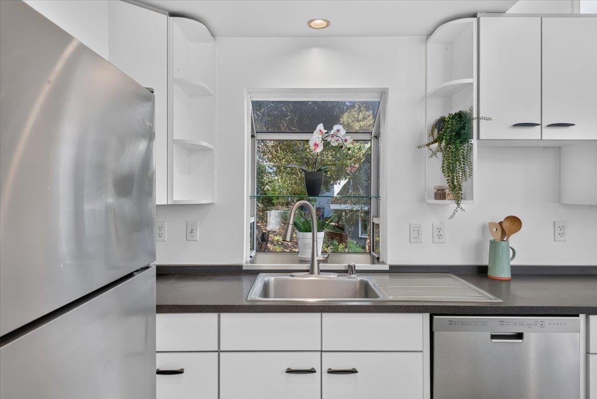 431 Loma Prieta Dr, Rio del Mar, CA 95003 photo 14