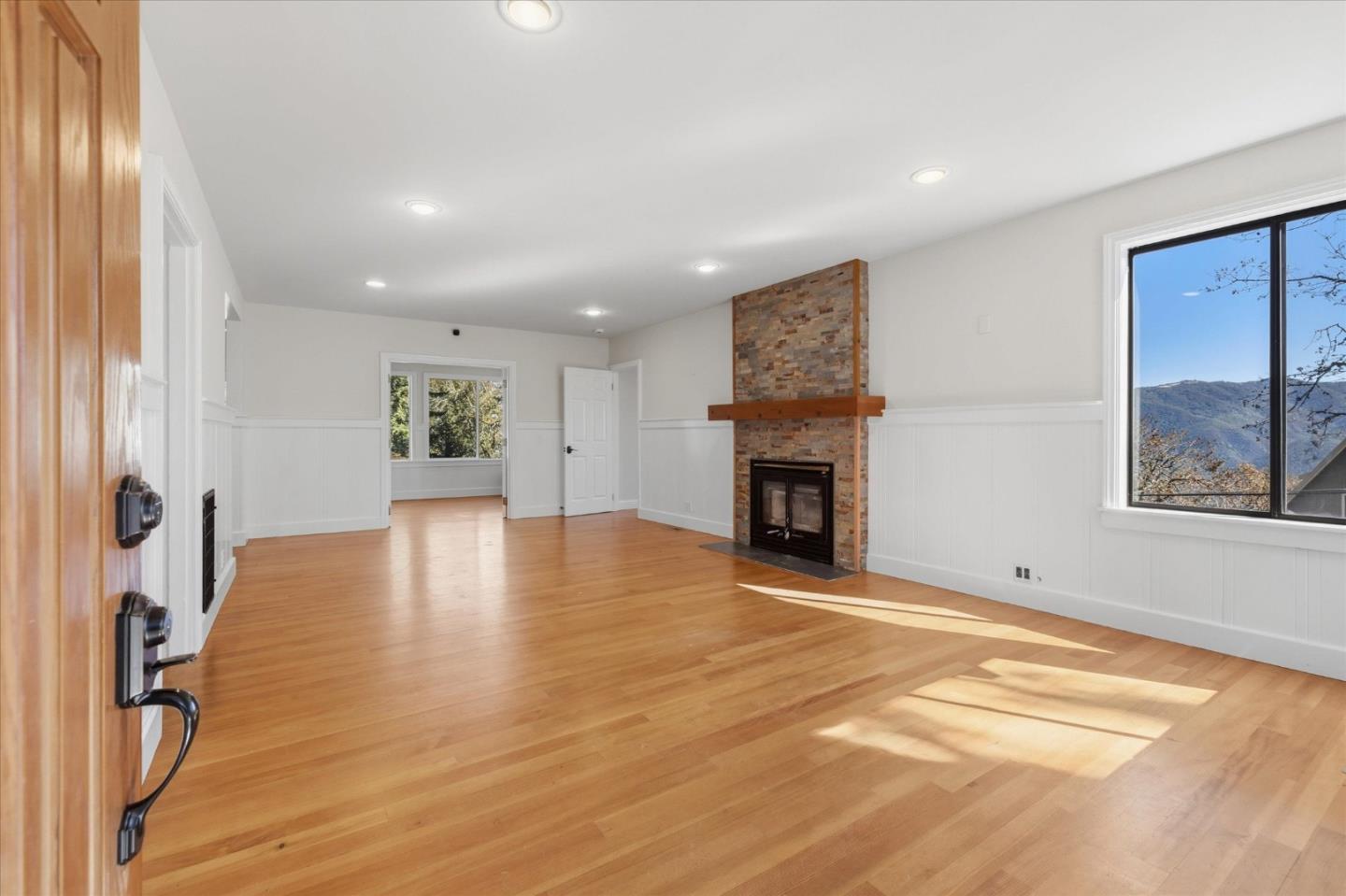 18143 Gloria Ct, LosGatos_1, CA 95033, Photo 4