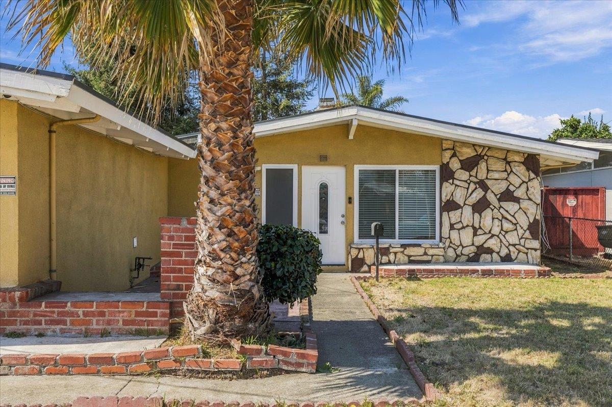 27603 Barcelona Ave, Hayward, CA 94545, Photo 2