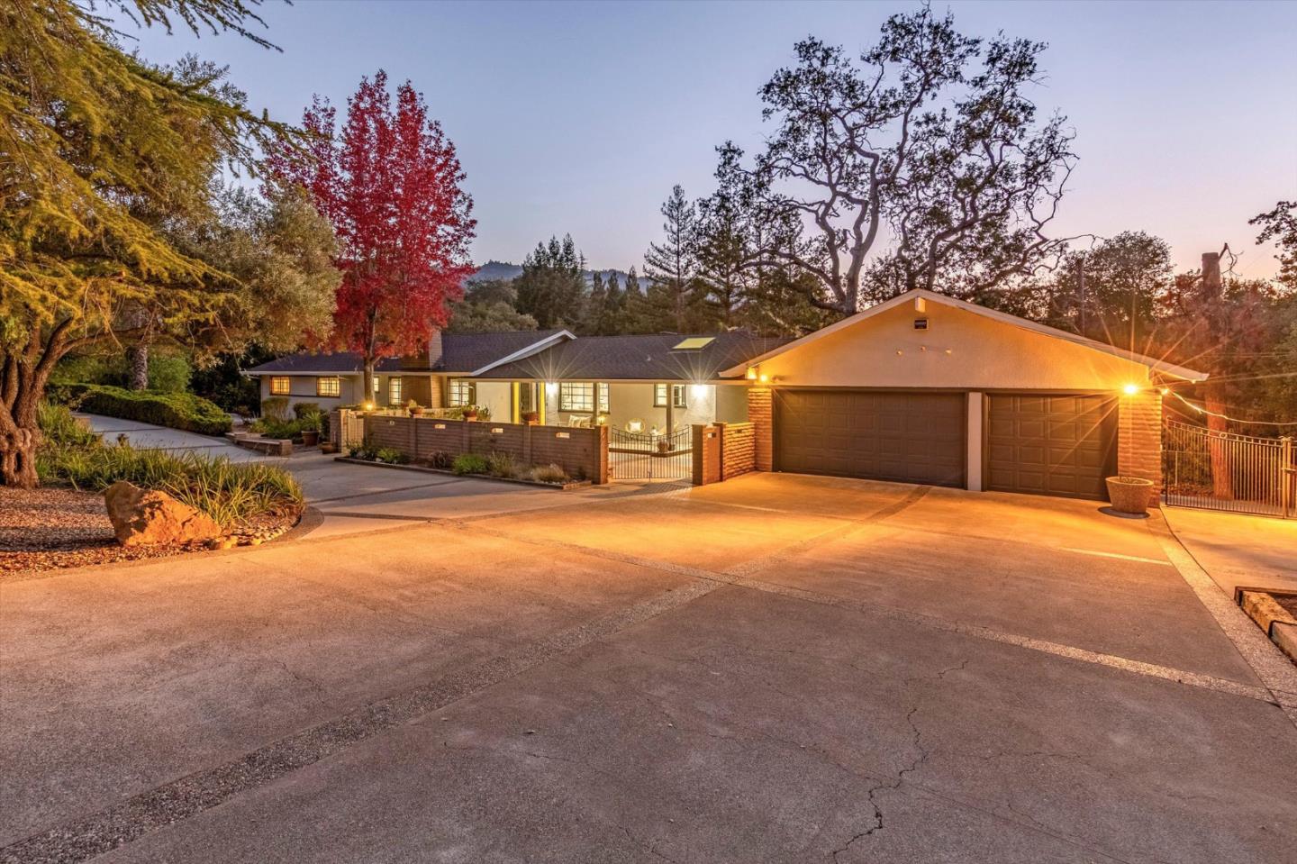 14847 FRUITVALE AVE, SARATOGA, CA 95070  Photo 2