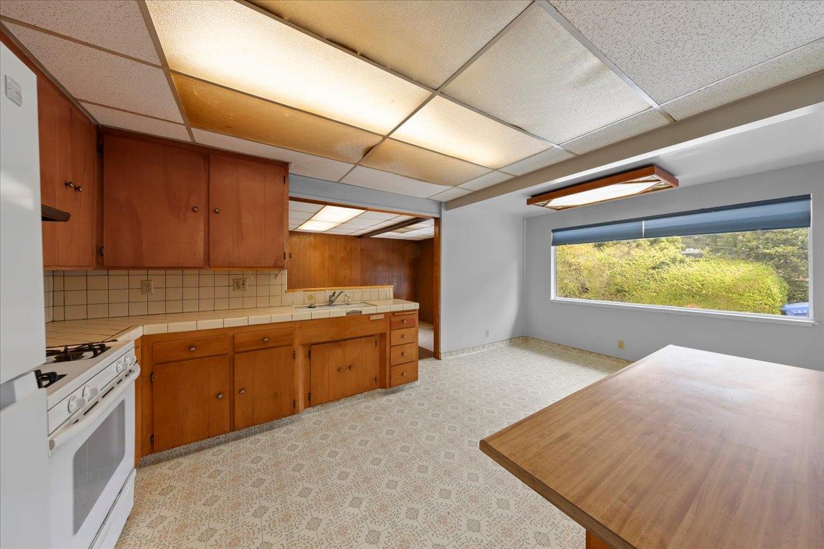 7 Via Castanada, Monterey, CA 93940, Photo 7