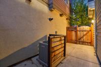 3312 Pyramid Way, Mountain View — 100