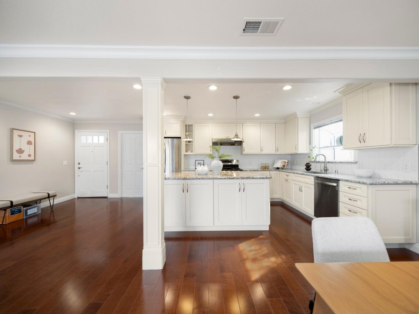 3949 W RINCON AVE, CAMPBELL, CA 95008  Photo 8