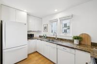 181 Centre #11, Mountain View — 11