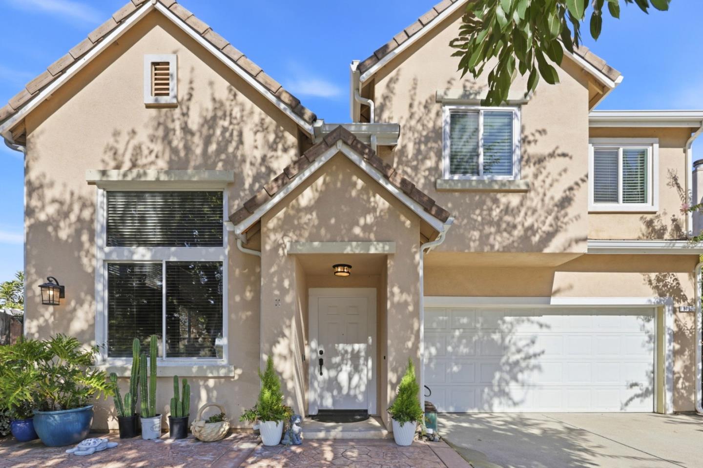 8790 Floral ST, Gilroy, CA 95020, Photo 2