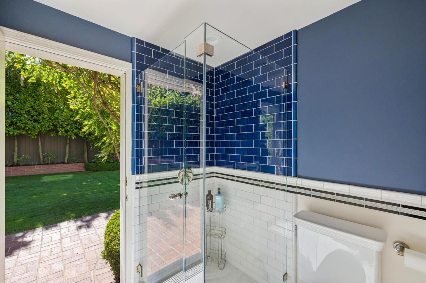 Photo 30