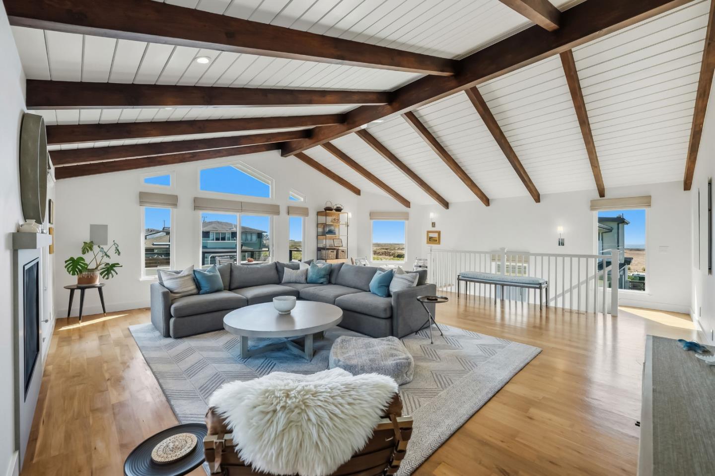 213 Myrtle St, HalfMoonBay, CA 94019, Photo 6