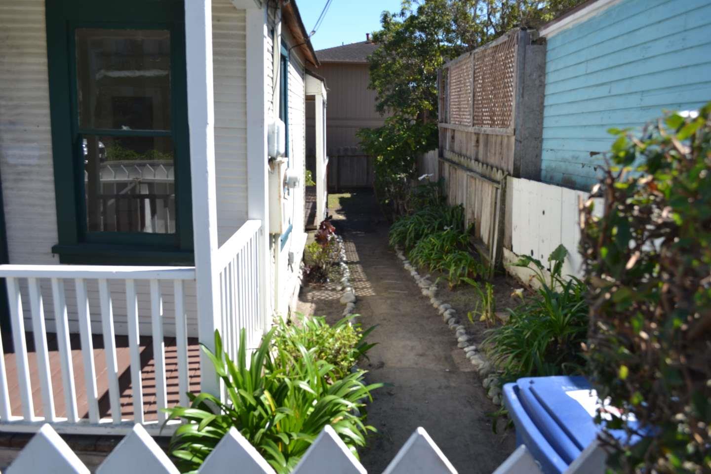 383 Clay St, Monterey, CA 93940, Photo 6