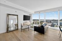 188 W Saint James St #11101, San Jose — 9