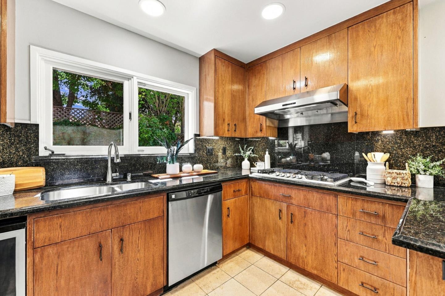 1319 Hopkins AVE, PaloAlto, CA 94301, Photo 6