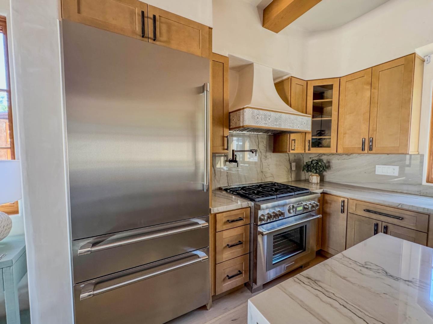 960 NE Mission St, Carmel, CA 93921, Photo 6