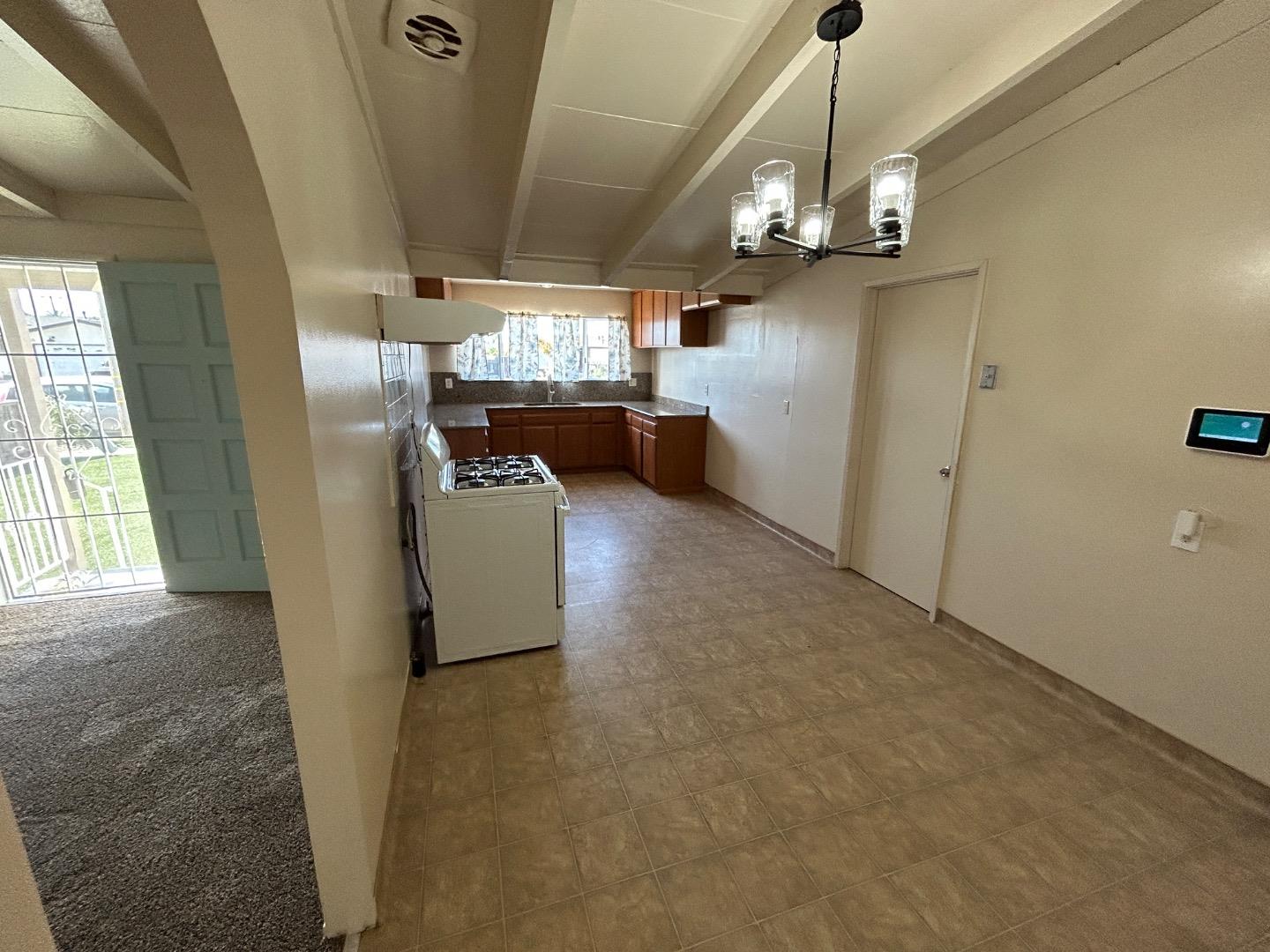 1259 Summit Dr, Salinas, CA 93905, Photo 6