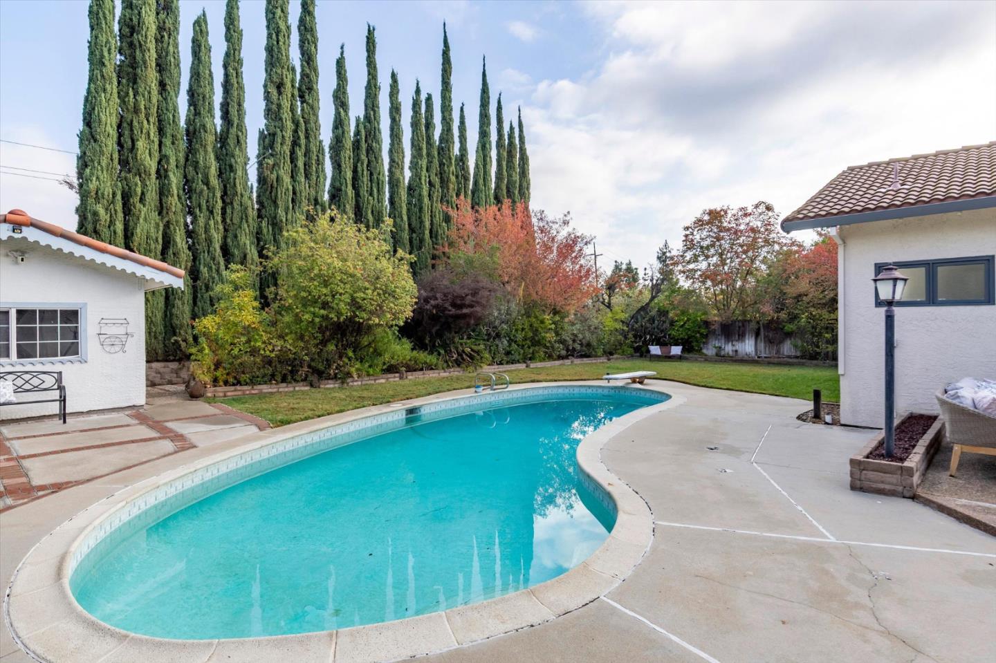 12866 Glen Brae Dr, Saratoga, CA 95070 photo 34