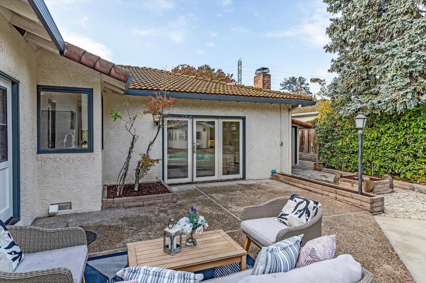 12866 Glen Brae Dr, Saratoga, CA 95070 photo 38