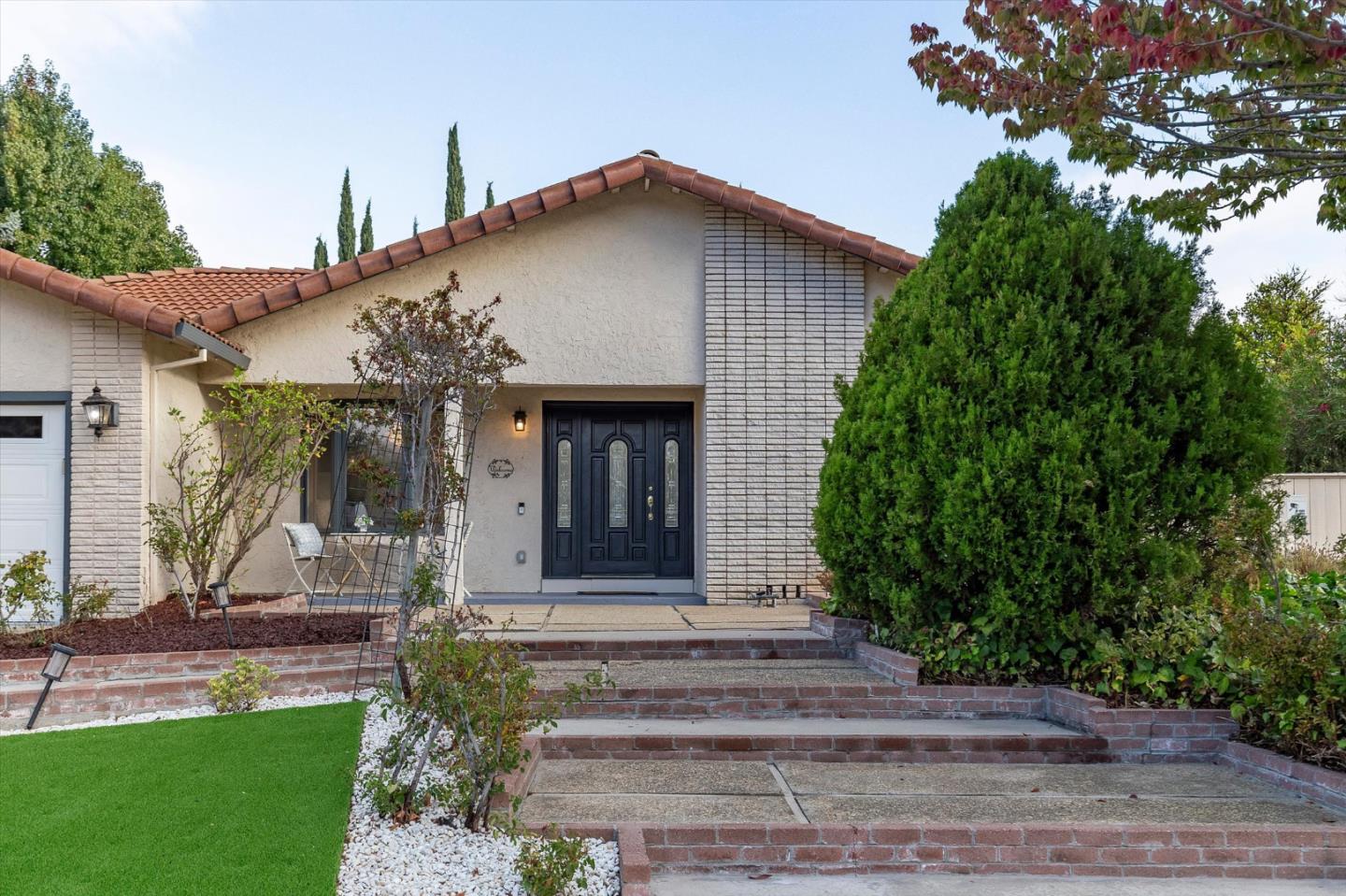 12866 Glen Brae Dr, Saratoga, CA 95070 photo 7