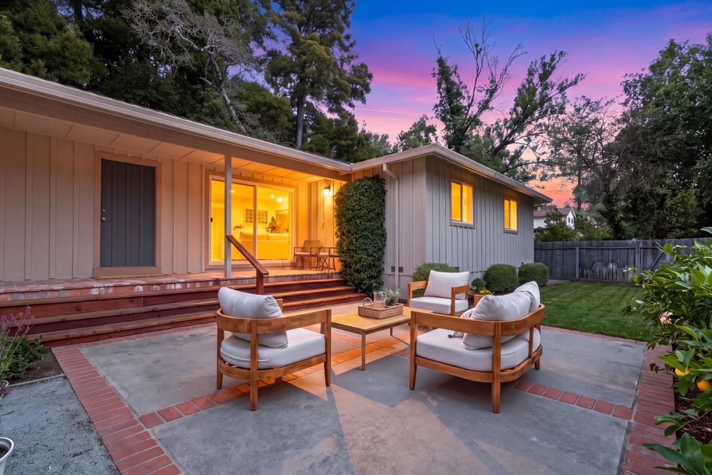 22 Pasatiempo DR, SantaCruz, CA 95060, Photo 2